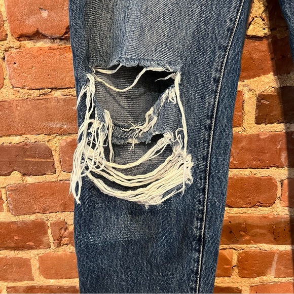 Rolla’s Classic Straight High Rise Regular Fit Size 27 Distressed Raw Hem Crop - Picture 6 of 10